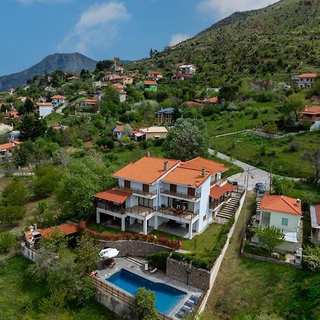 Traditional Luxury Villa Armonia Aigio Exterior foto